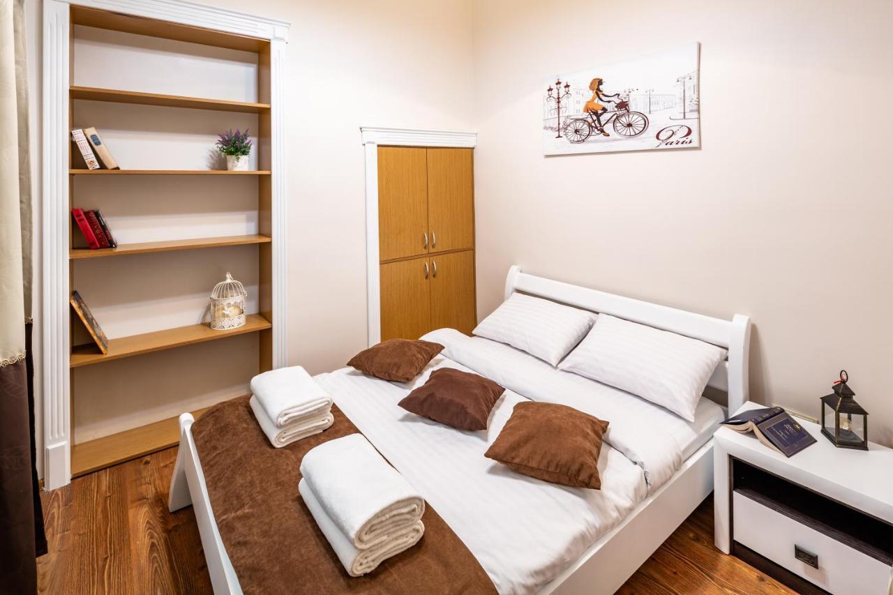 Avangard On Sholom Aleikhema St 7 Apart Lviv Exterior foto